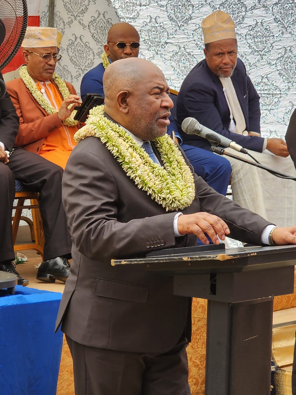 inauguration du réseau d'alimentation en eau potable à Anjouan